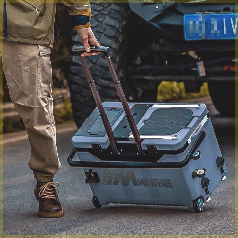 The new Mawebe fishing box is full of super-light, multi-purpose fishing gear